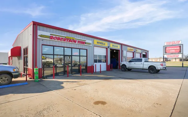 Photo of Robertson Tire, an auto repair shop in Checotah, OK