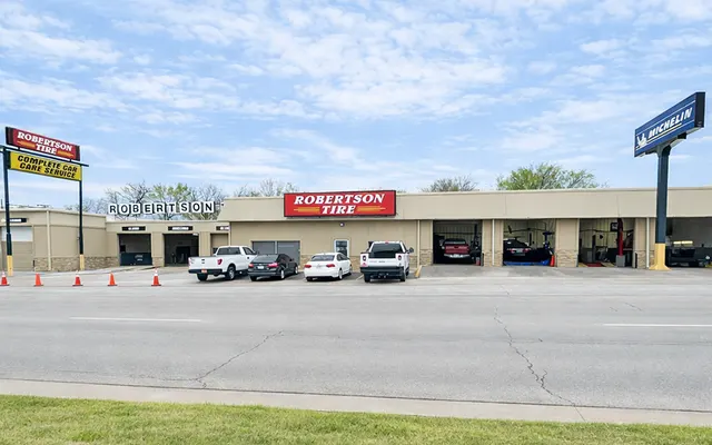 Photo of Robertson Tire, an auto repair shop in Tulsa, OK