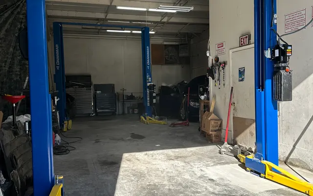 Photo of V&I Automotive L.L.C, an auto repair shop in Tulsa, OK