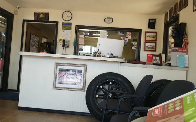 Photo of L & R Tire And Truck Center, an auto repair shop in Elk City, OK