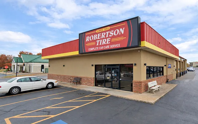 Photo of Robertson Tire, an auto repair shop in Bixby, OK