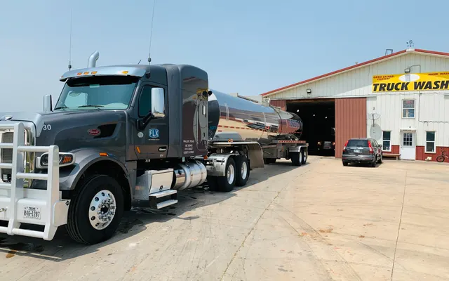 Photo of Gill Express Truck Wash & Repair, an auto repair shop in Pauls Valley, OK