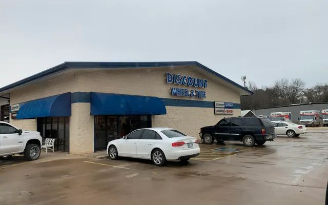 Photo of Discount Wheel & Tire, an auto repair shop in Broken Bow, OK
