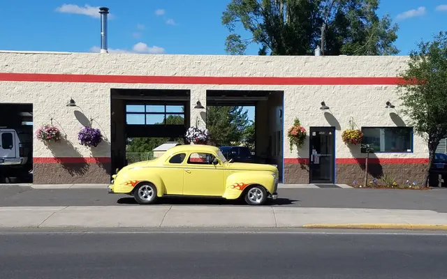 Photo of King's Oil & Lube LLC, an auto repair shop in Prineville, OR