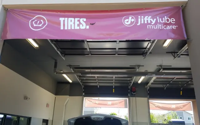 Photo of Jiffy Lube Oil Change and Multicare, an auto repair shop in Dallas, OR