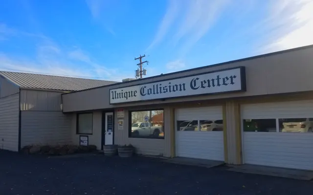 Photo of Unique Collision Center, an auto repair shop in Redmond, OR