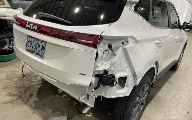 Photo of Caliber Collision, an auto repair shop in Eugene, OR