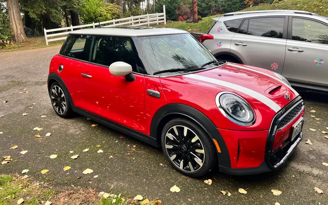 Photo of Mini of Portland Service Center, an auto repair shop in Portland, OR