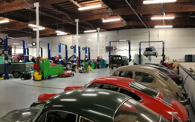 Photo of Heckmann & Thiemann Motors, an auto repair shop in Portland, OR