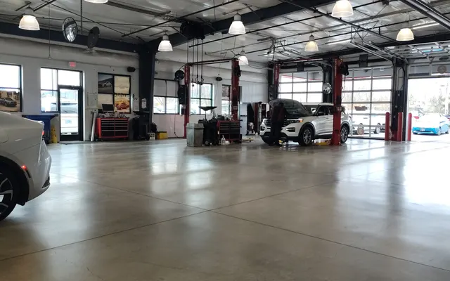 Photo of Toyota of Portland Service, an auto repair shop in Portland, OR