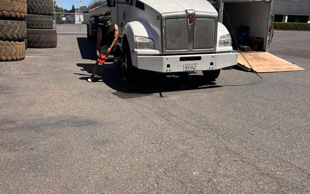 Photo of TRIPLE R semi truck/trailer repair and tires, an auto repair shop in Portland, OR