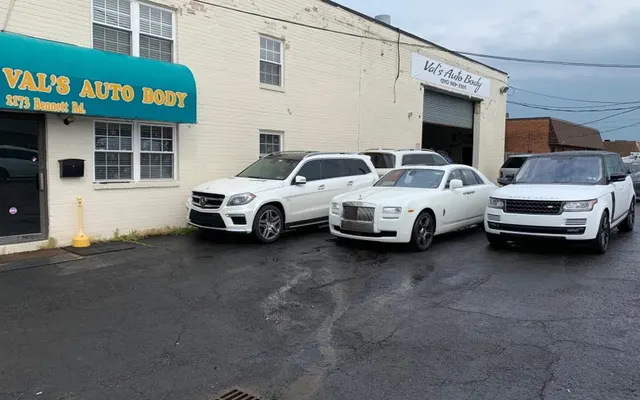 Photo of Val's Auto Body, an auto repair shop in Philadelphia, PA