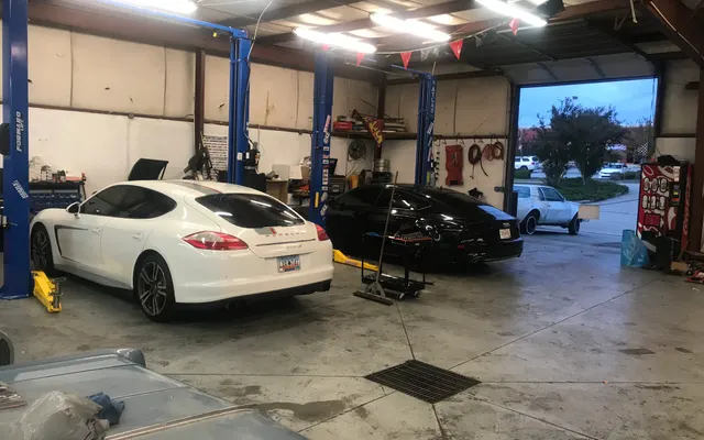 Photo of Double R Customs, an auto repair shop in Irmo, SC