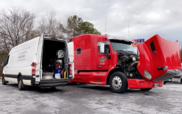 Photo of 24/7 Semi Truck Road Service & Towing, an auto repair shop in Duncan, SC