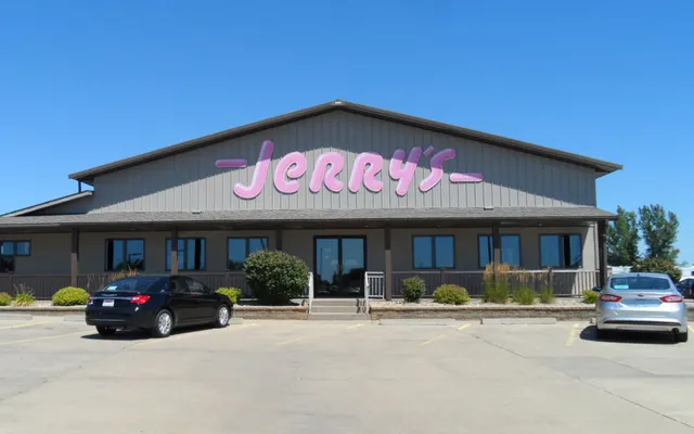 Photo of Jerry's Auto Sales of Lennox, an auto repair shop in Lennox, SD