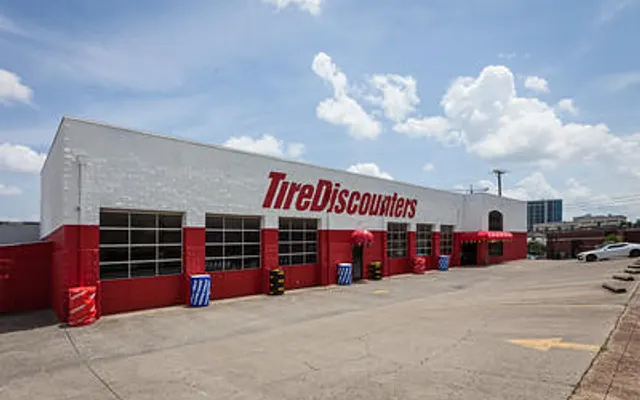 Photo of Tire Discounters, an auto repair shop in Nashville, TN