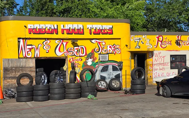 Photo of Robin Hood Tires, an auto repair shop in Nashville, TN