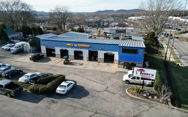 Photo of Terry's Service Center Inc., an auto repair shop in Nashville, TN