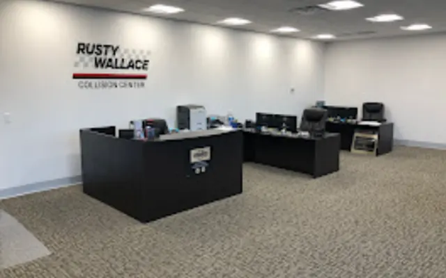 Photo of Rusty Wallace Collision Center, an auto repair shop in Clinton, TN