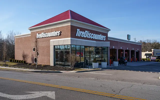 Photo of Tire Discounters, an auto repair shop in Knoxville, TN