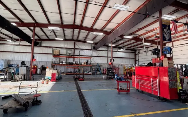 Photo of Sumner County Truck and Trailer Repair, an auto repair shop in Gallatin, TN