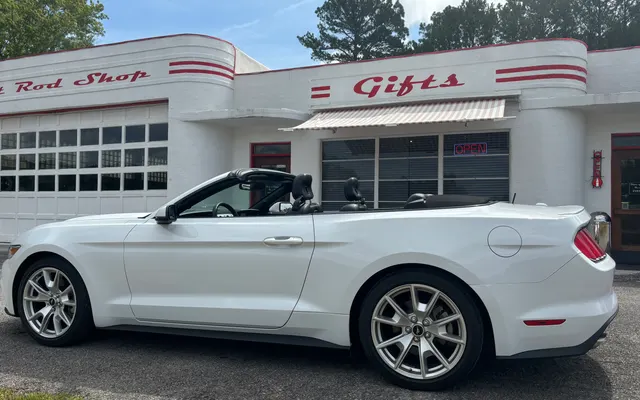 Photo of Ford Service, an auto repair shop in Cleveland, TN