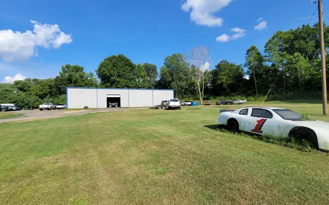 Photo of Smith Transmissions, an auto repair shop in Dyersburg, TN