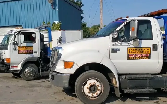 Photo of PISTON AUTO BODY SHOP & TOWING SERVICE, an auto repair shop in Knoxville, TN