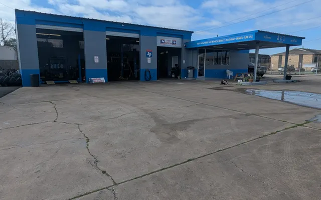 Photo of J&I automotive service & repair LLC, an auto repair shop in Pasadena, TX