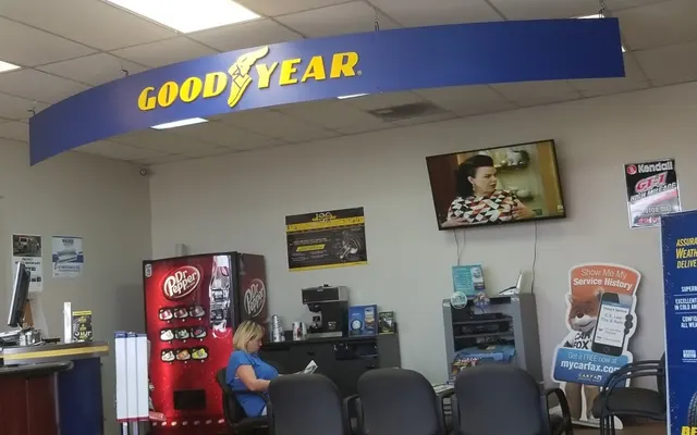 Photo of C S Lee Tire & Auto, an auto repair shop in Cedar Hill, TX