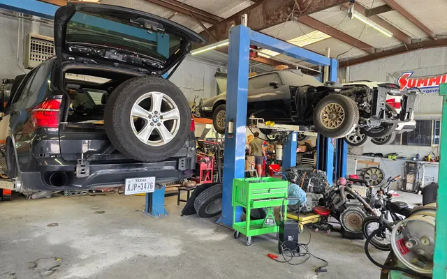 Photo of Austin DIY Shop, an auto repair shop in Austin, TX