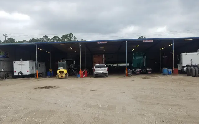 Photo of Barcenas truck mechanic, an auto repair shop in Houston, TX