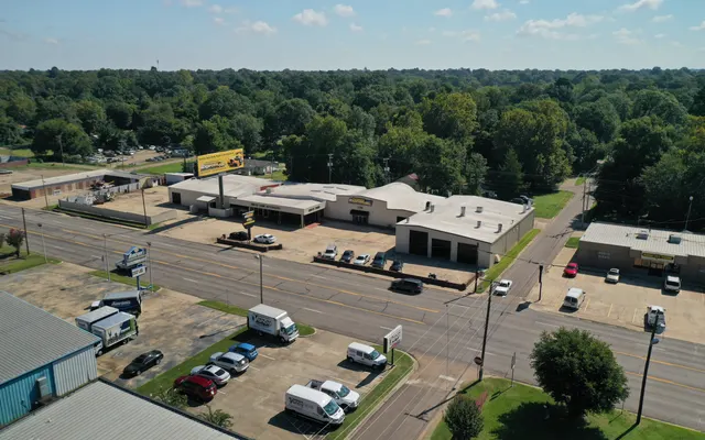 Photo of Caliber Collision, an auto repair shop in Texarkana, TX
