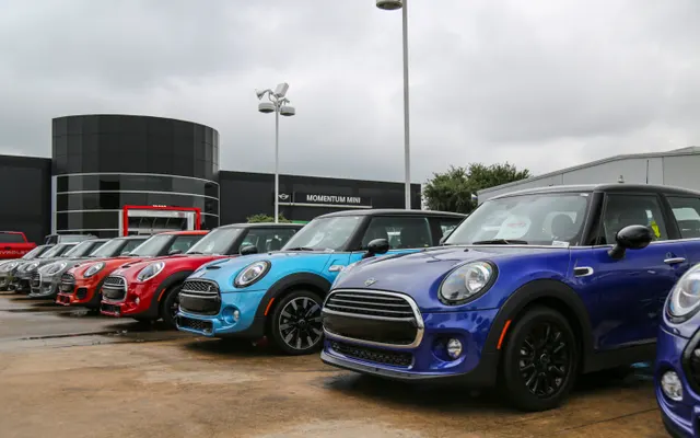 Photo of Momentum MINI Service Department, an auto repair shop in Houston, TX