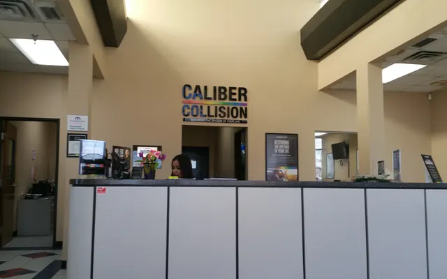 Photo of Caliber Collision, an auto repair shop in Arlington, TX