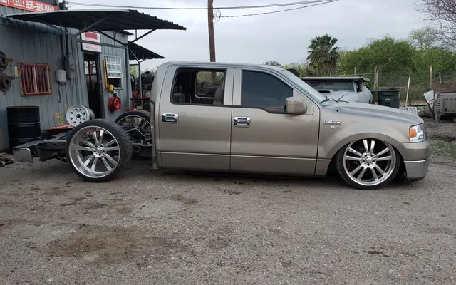 Photo of J&M Tire Shop/ Road Service, an auto repair shop in Laredo, TX