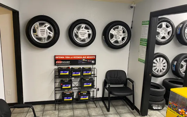 Photo of MJ AUTO SERVICE, an auto repair shop in San Antonio, TX