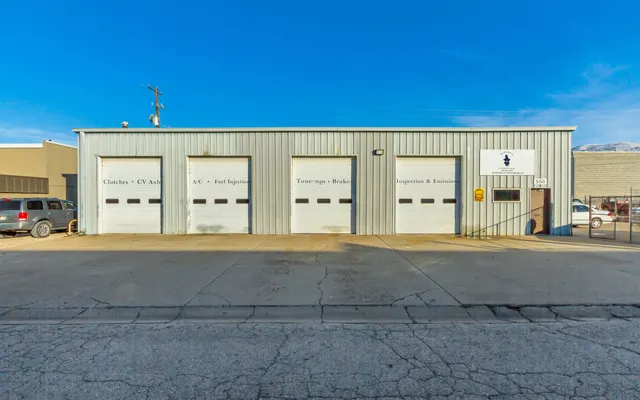 Photo of Wizard's Automotive & RV, an auto repair shop in Bountiful, UT