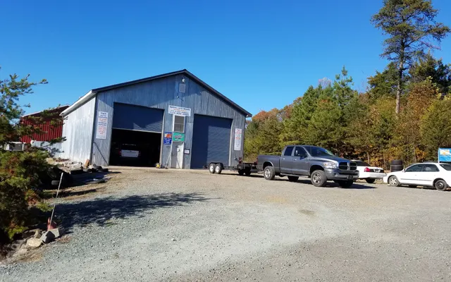 Photo of TNT Auto Sales and Towing, an auto repair shop in Gordonsville, VA