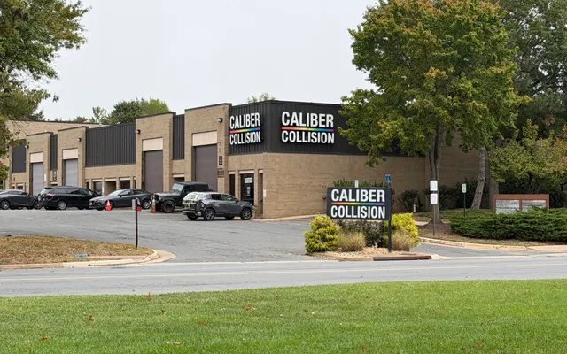 Photo of Caliber Collision, an auto repair shop in Chantilly, VA