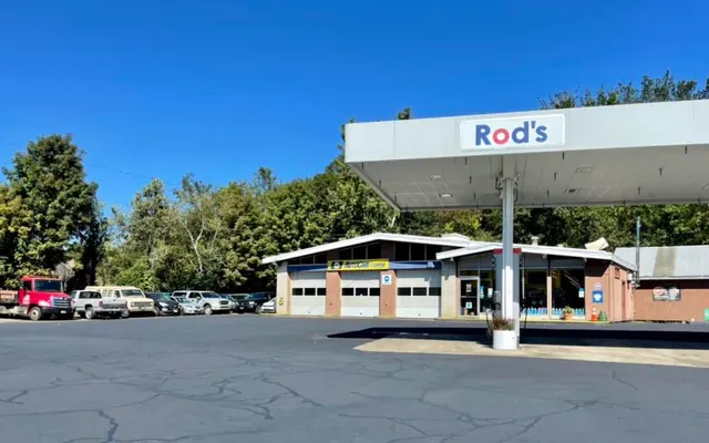 Photo of Rod's Towing & Repair, an auto repair shop in Putney, VT