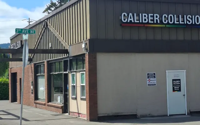 Photo of Caliber Collision, an auto repair shop in Issaquah, WA