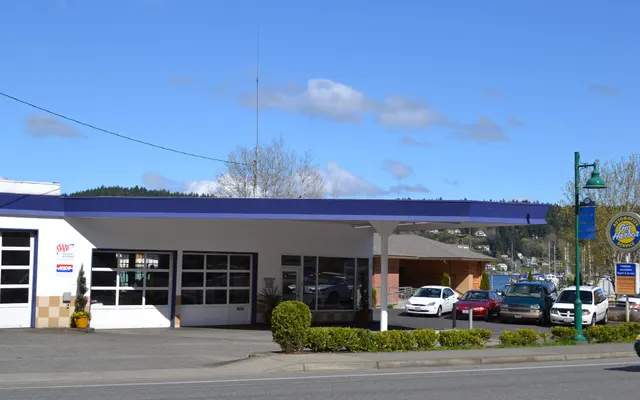 Photo of Gig Harbor Automotive Service, an auto repair shop in Gig Harbor, WA