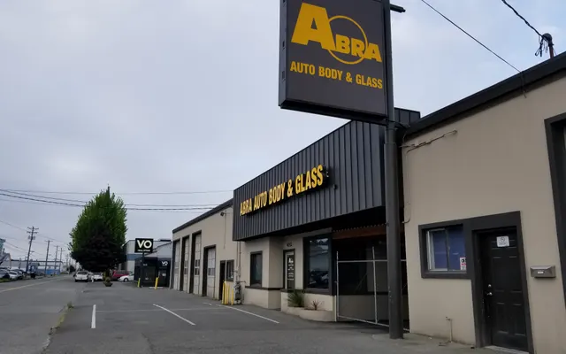 Photo of Caliber Collision, an auto repair shop in Tacoma, WA