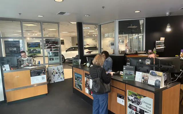 Photo of Kia Service Center - Lee Johnson, an auto repair shop in Kirkland, WA