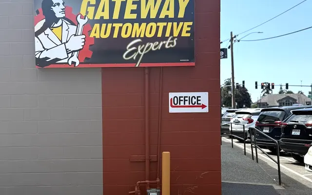 Photo of Gateway Automotive Experts, an auto repair shop in Oak Harbor, WA