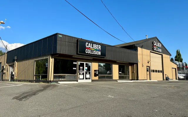 Photo of Caliber Collision, an auto repair shop in Kirkland, WA