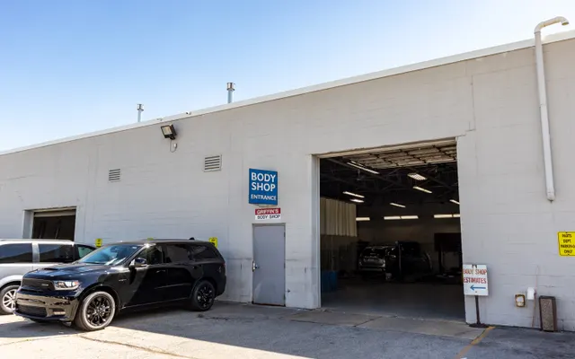 Photo of Griffin's Hub Chrysler Jeep Dodge RAM Body Shop, an auto repair shop in Milwaukee, WI