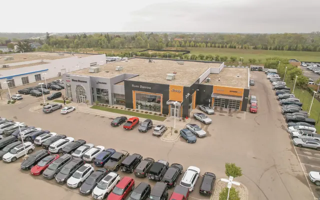 Photo of Russ Darrow Chrysler Dodge Jeep RAM Milwaukee Service Center, an auto repair shop in Milwaukee, WI