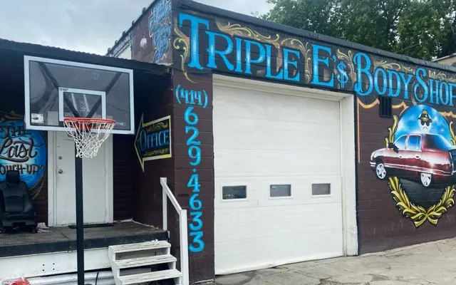 Photo of Triple E's Autobody Shop, an auto repair shop in Milwaukee, WI